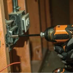 Klein Tools Klein 14-in-1 Multi-Bit Adjustable Length Screwdriver 32303 -Freud Diablo Blades Shop 32303 app1