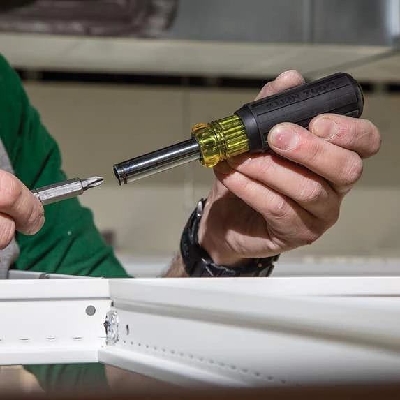 Klein Tools Klein 11-in-1 Magnetic Screwdriver / Nut Driver 32500mag 6 Klein Tools Klein 11-in-1 Magnetic Screwdriver / Nut Driver 32500mag - Image 4