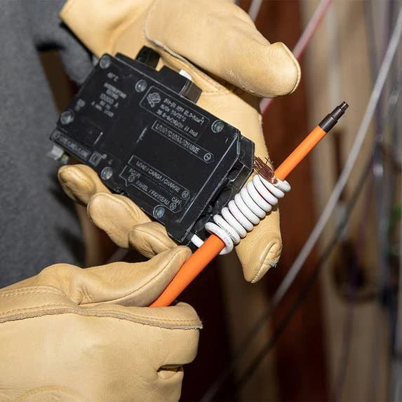 Klein Tools Klein 6-Piece Slim-Tip 1000V Insulated Screwdriver Set 33736INS 7 Klein Tools Klein 6-Piece Slim-Tip 1000V Insulated Screwdriver Set 33736INS - Image 5