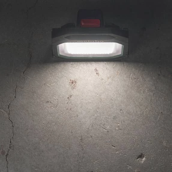 Metabo Tools Metabo BSA 18V LED 10000 Lumen Dimmable Cordless Site Light 601506420 5 Metabo Tools Metabo BSA 18V LED 10000 Lumen Dimmable Cordless Site Light 601506420 - Image 3